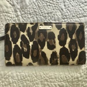 Kate Spade Brown and Black Wallet